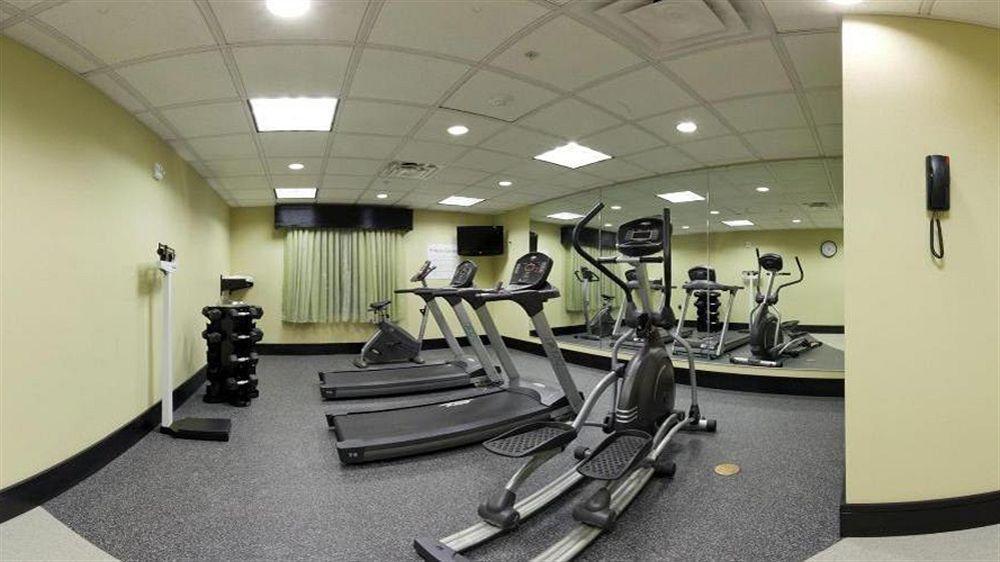 Holiday Inn Express Waycross Buitenkant foto