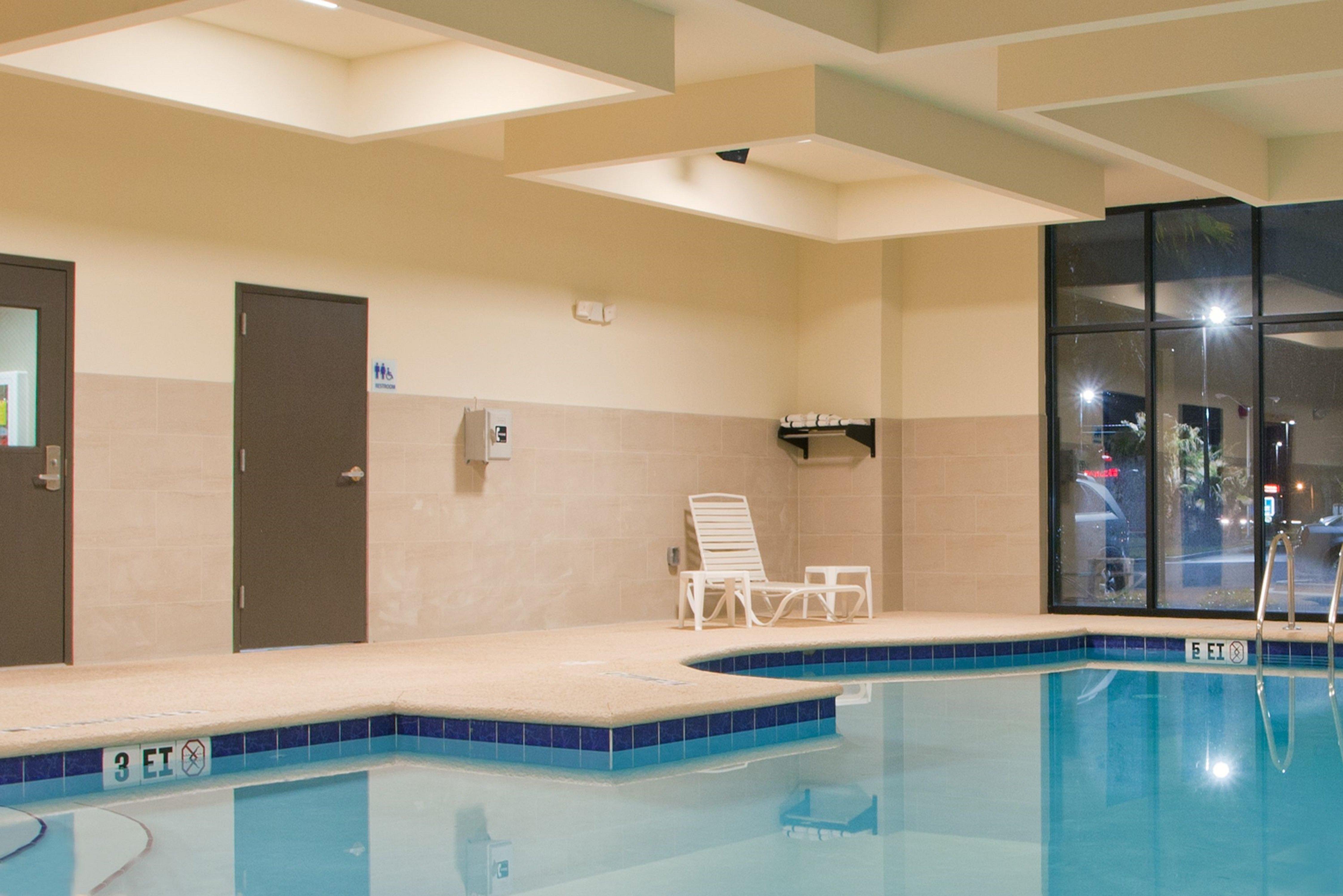 Holiday Inn Express Waycross Buitenkant foto