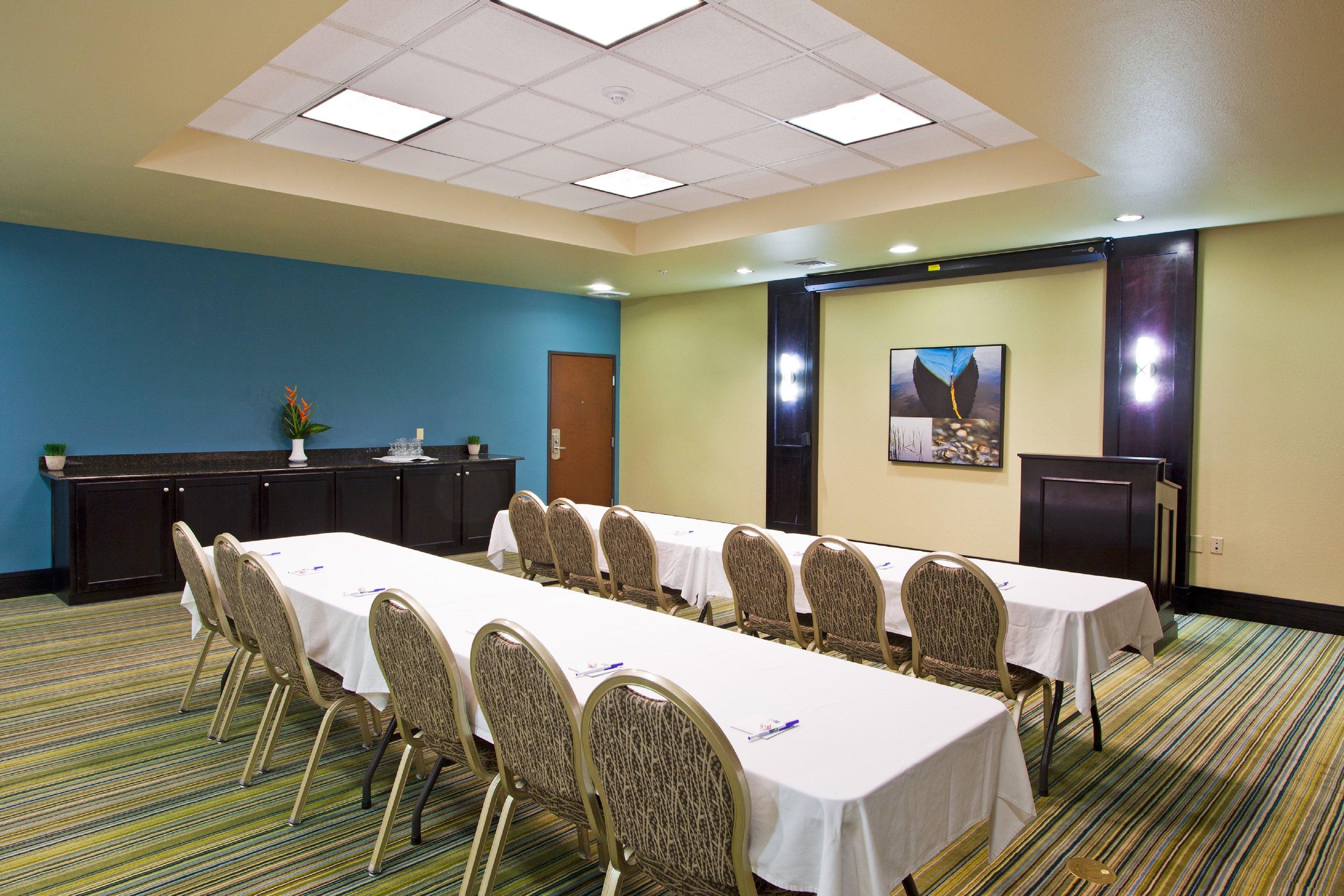 Holiday Inn Express Waycross Buitenkant foto