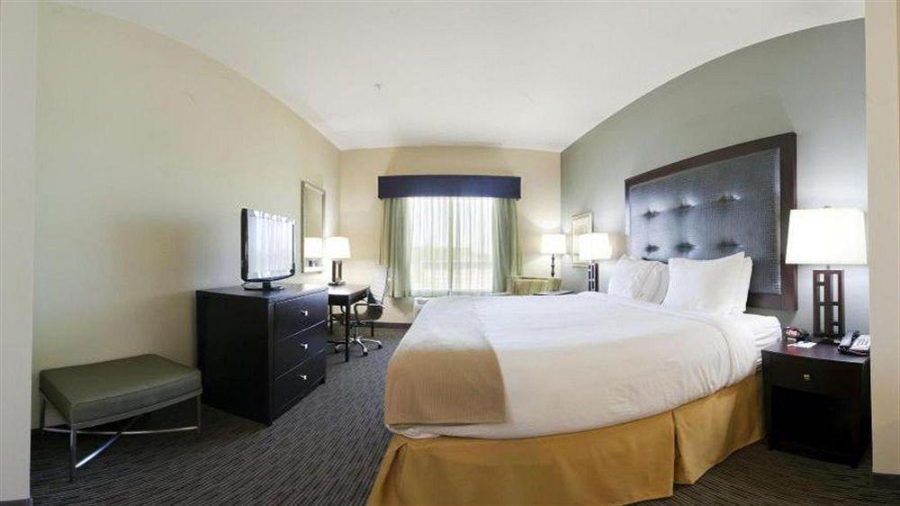 Holiday Inn Express Waycross Buitenkant foto